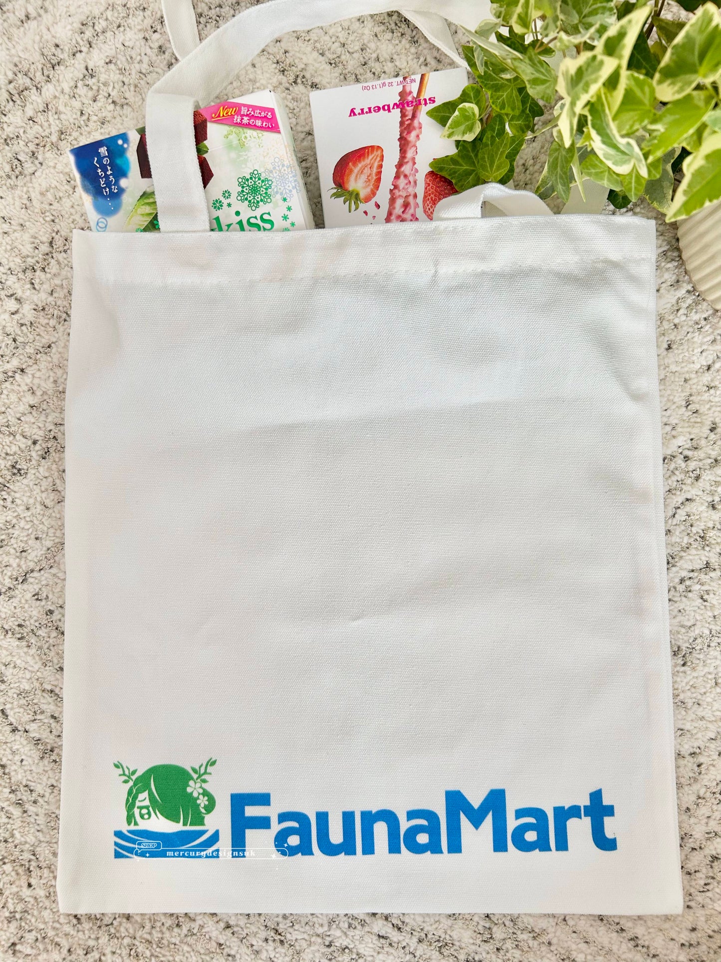 Faunamart Tote Bag